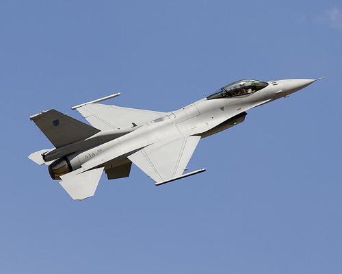 Oman Requests Follow-on Support for Existing F-16 Fleet