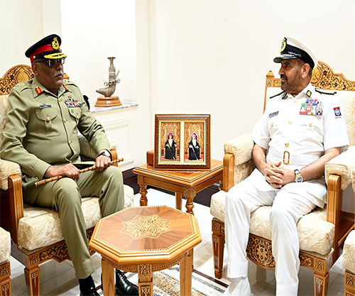 Pakistan’s Chairman of Joint Chiefs of Staff Visits Sultanate of Oman