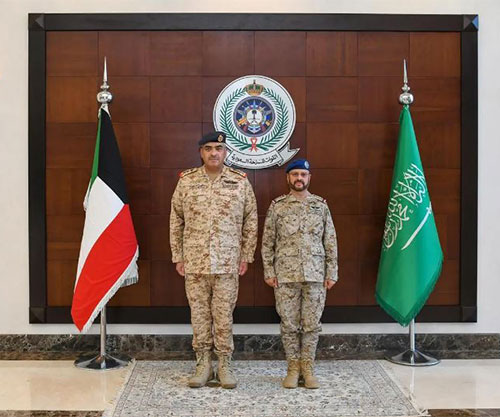 Saudi Chief of General Staff Receives Kuwaiti Counterpart