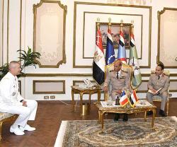Egypt’s Commander-in-Chief, Chief-of-Staff Receive Chief of General Staff of French Armed Forces
