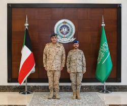 Saudi Chief of General Staff Receives Kuwaiti Counterpart